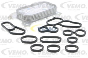 Öljynjäähdytin, moottoriöljy, CHEVROLET,FIAT,FORD,LANCIA,OPEL,SUZUKI,VAUXHALL, 0000055197216, 0000055238294, 0000073500434, 055 238 294,