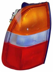 Takavalo, Oikea, MITSUBISHI L200, MR109128