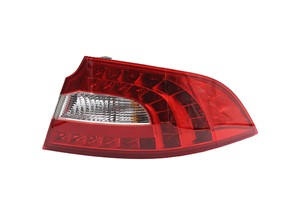 Takavalo, Oikea, SKODA SUPERB Kombi II, 3T5945112, 3TD945096, 3TD945112