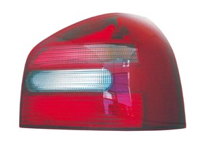 Takavalo, Vasen, AUDI A3, 8L0945095A