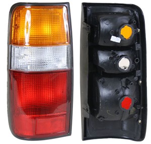 Takavalo, Vasen, TOYOTA LAND CRUISER 80, 81560 60260