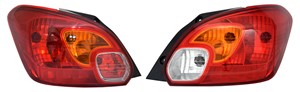 Takavalo, Vasen, MITSUBISHI MIRAGE / SPACE STAR Halvkombi VI, 8330A781