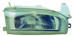 Ajovalo, Oikea, TOYOTA COROLLA Liftback, 8, 111E+236