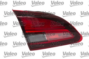 Takavalo, Oikea, OPEL ASTRA J Sedan, 1222342, 25870194