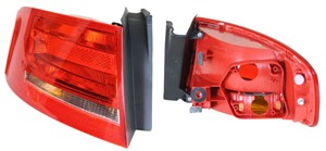Takavalo, Vasen, AUDI A4 B8, 8K5 945 095D